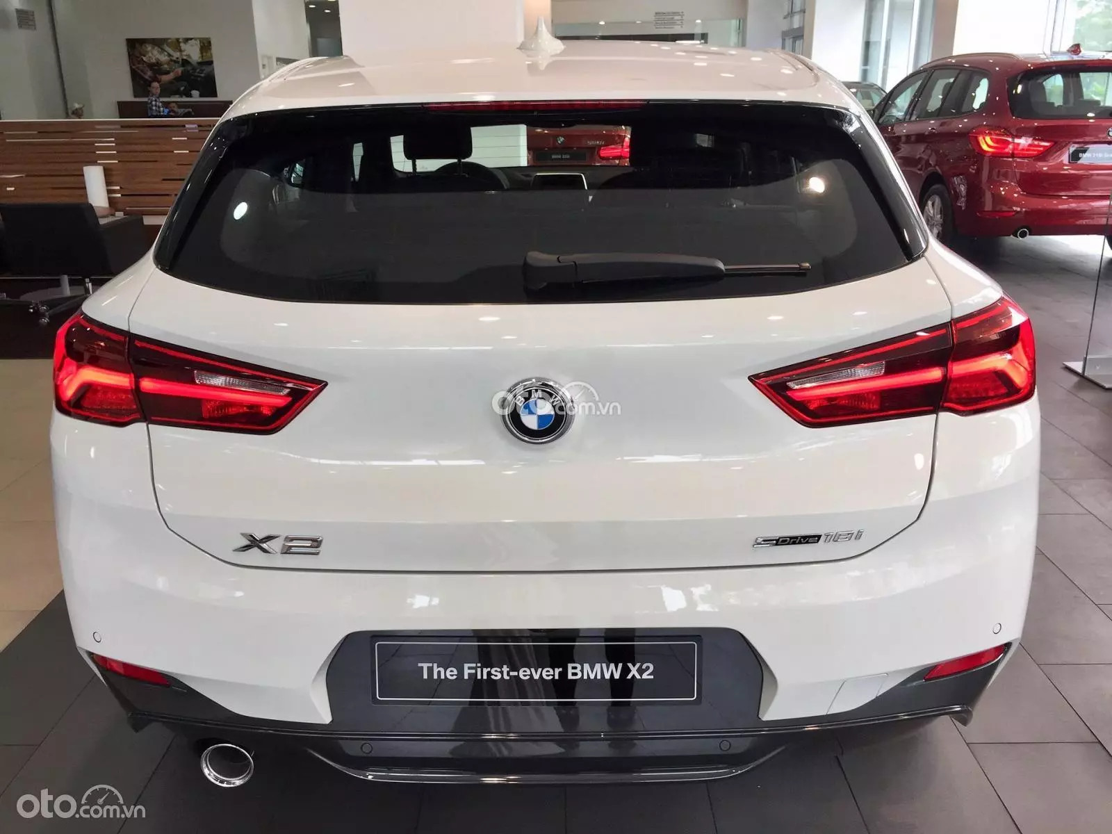 Chi tiết thiết kế ngoại thất BMW X2 sDrive18i tại Việt Nam