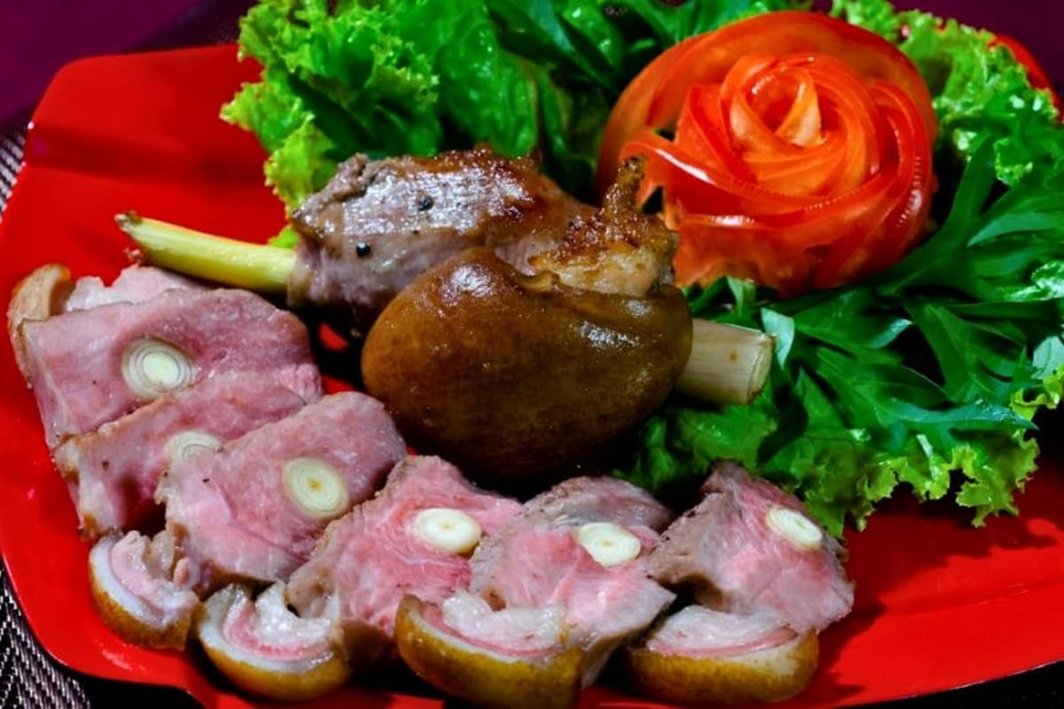 Đĩa bò tơ Củ Chi nướng hấp dẫn - đặc sản nổi tiếng