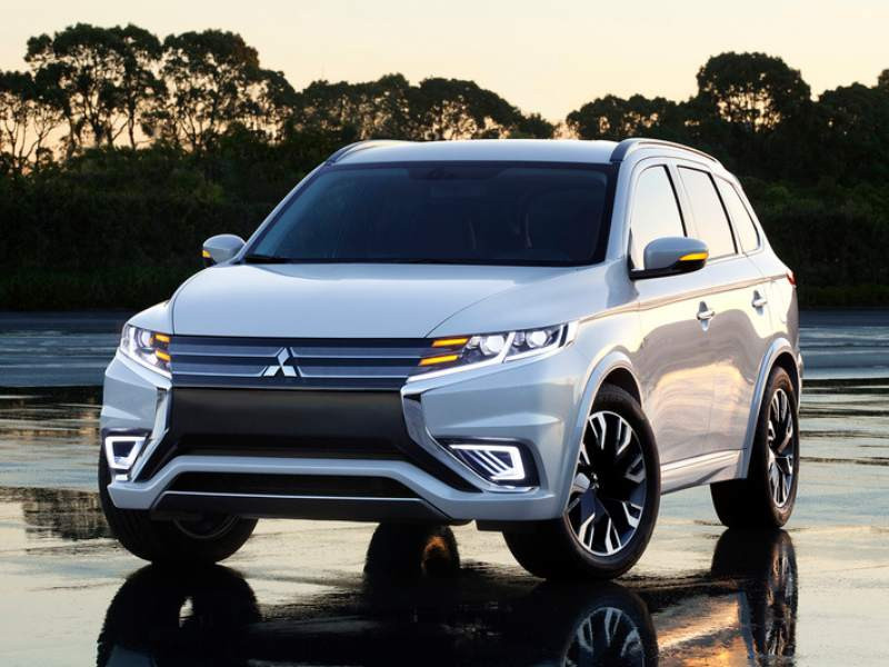 Giá xe PHEV thường cao hơn so với xe xăng truyền thống