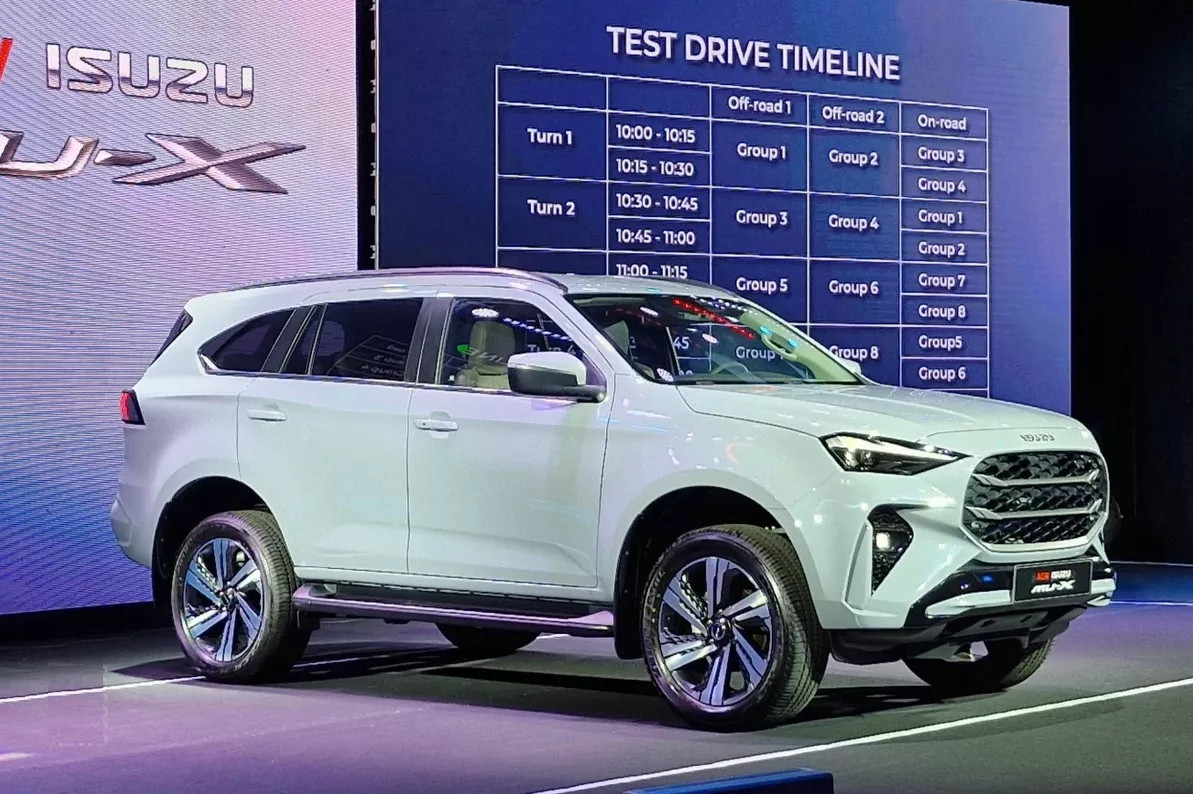 Hệ thống an toàn và hỗ trợ lái ADAS trên Isuzu mu-X 2025