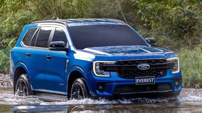 Hình ảnh xe Ford Everest - Mẫu xe bán chạy nhất phân khúc SUV hạng D tháng 4 2025