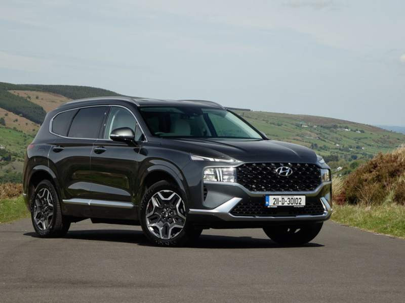 Hyundai Santa Fe Plug-in Hybrid tại thị trường quốc tế