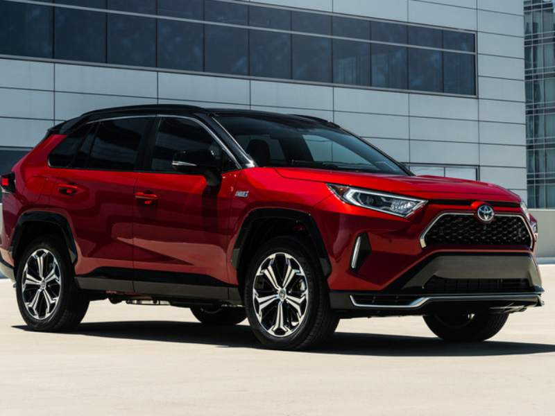 Khả năng di chuyển ấn tượng của Toyota RAV4 Prime