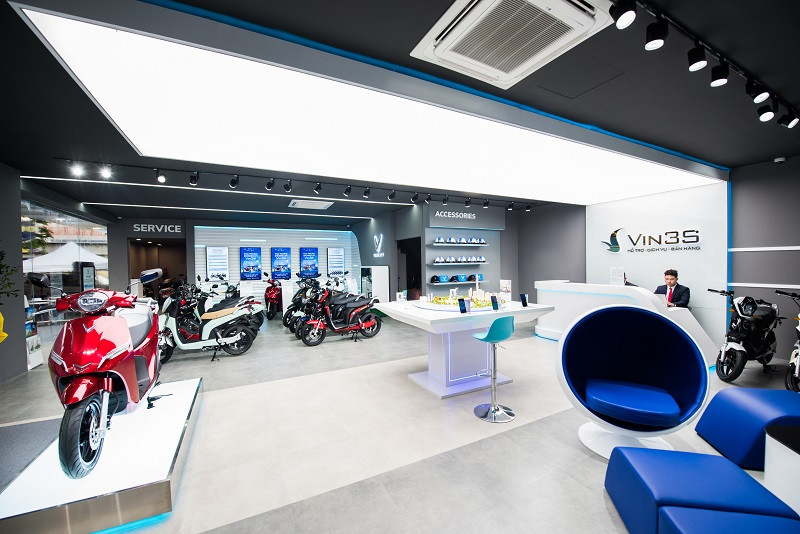 Không gian nội thất sang trọng và hiện đại bên trong Showroom Vin3S