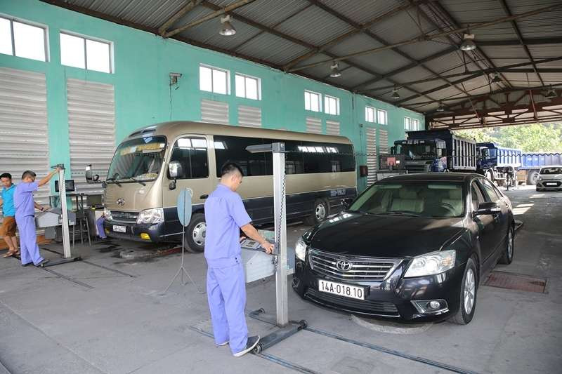 Kiểm tra tình trạng của xe là bước quan trọng nhất trong quy trình kiểm định