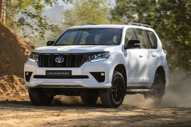 Mẫu Toyota Land Cruiser Prado phân phối tại Việt Nam hiện nay
