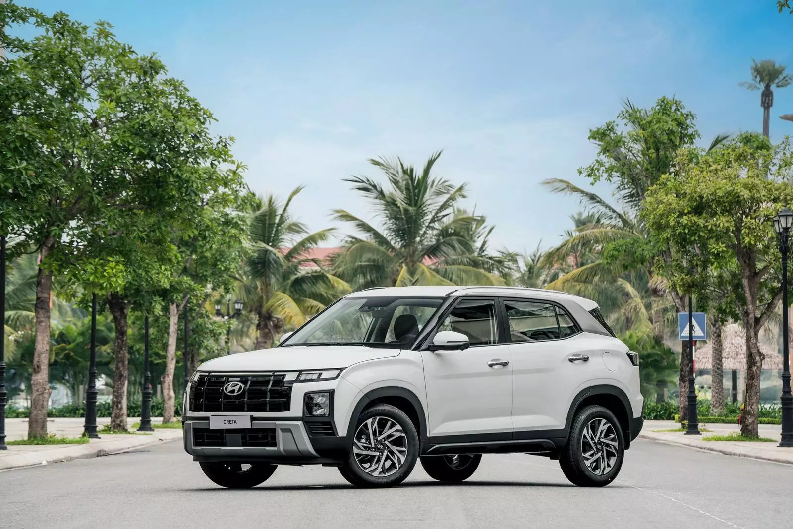 Tổng quan thiết kế ngoại thất hiện đại của Hyundai Creta 2025.