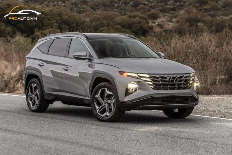 Dán PPF nội thất xe Hyundai Tucson bảo vệ các chi tiết bên trong khoang lái