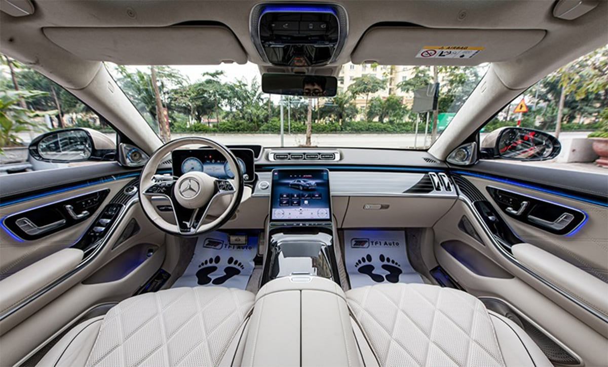 Không gian nội thất sang trọng và tiện nghi của Mercedes Maybach S680