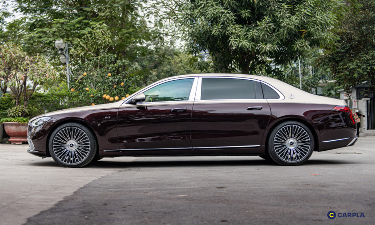 La-zăng đa chấu và thiết kế thân xe Mercedes Maybach S680 lịch lãm