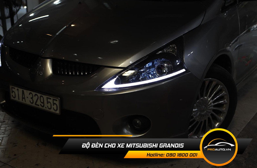 Quy trình lắp đặt đèn Bi Laser cho xe Toyota Innova